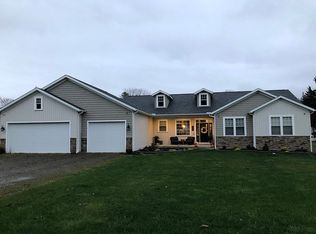 15 Williams St, Russell, PA 16345