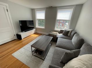 3580 W Palmer St, Chicago, IL 60647
