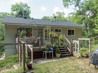 1271 Guinan Rd, Chelsea, MI 48118