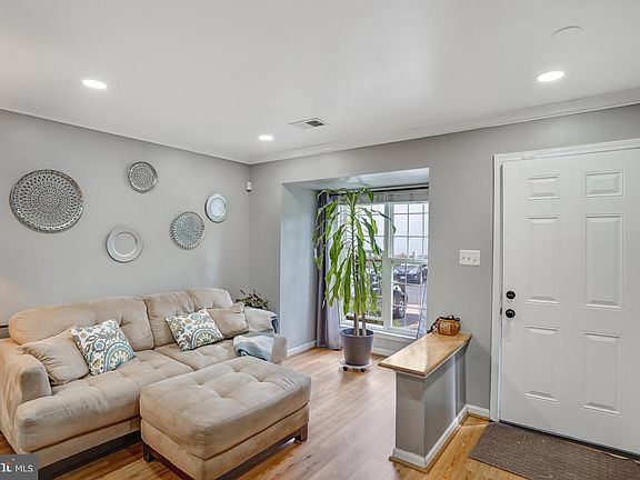 4th image of 13484 Grouserun Ln