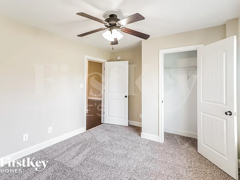 309 Liberty Bell Ln — Photo 12
