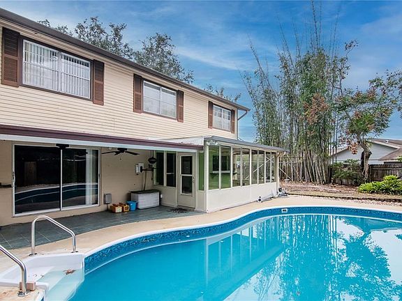 5th image of 522 Hilldale Rd