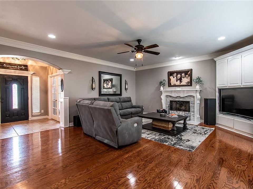 1st image of 7461 Lake Micala Dr