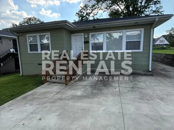 709 S 4th St #1, Gadsden, AL 35901