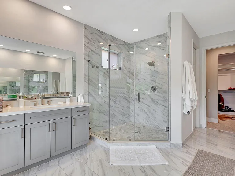 11615 Paradise Cove Ln — Photo 49