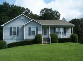 30 Winter Wood Trl, Taylorsville, GA 30178