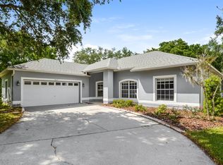 1605 Shadowood Ct, Apopka, FL 32712