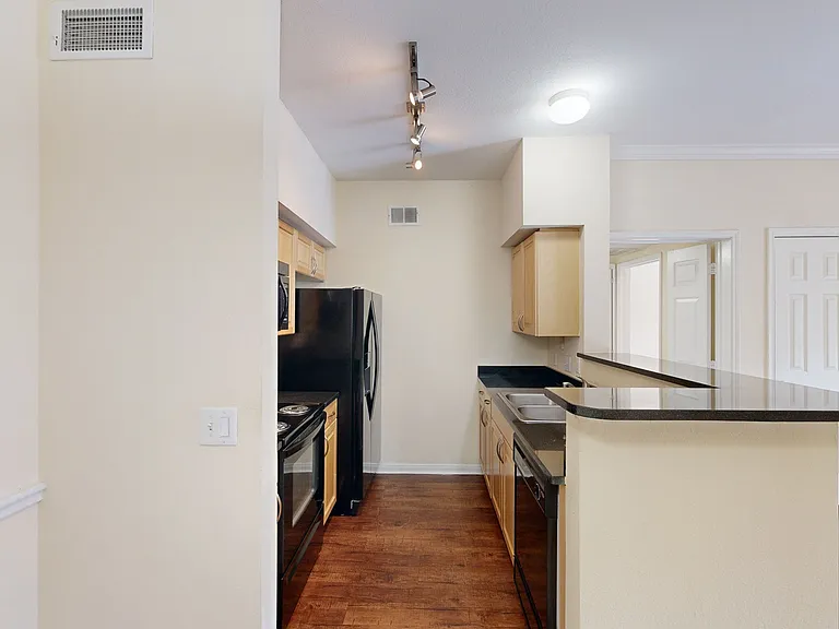 The Carriage Homes at Wyndham — Photo 36