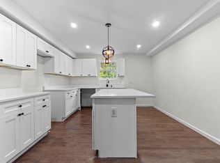 1285 Townsend Ave #1, New Haven, CT 06513