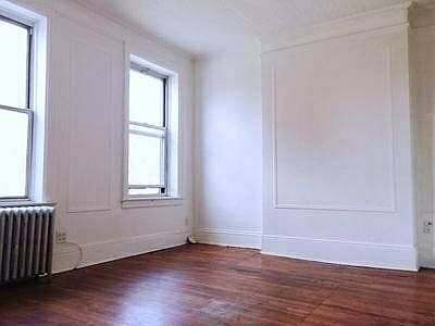 1st image of 255 Gates Ave APT 3A