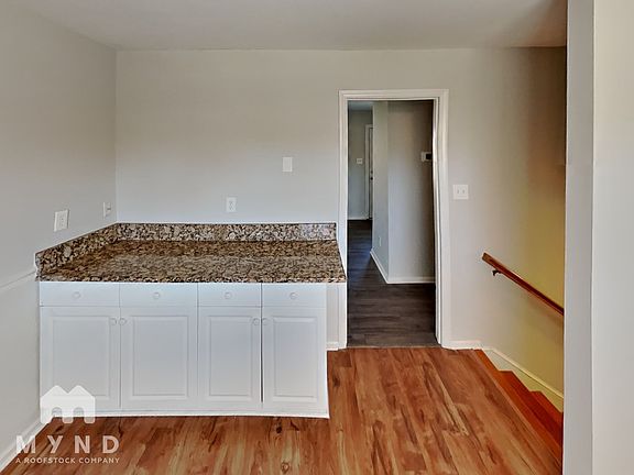 5th image of 7400 Middlebury Pl