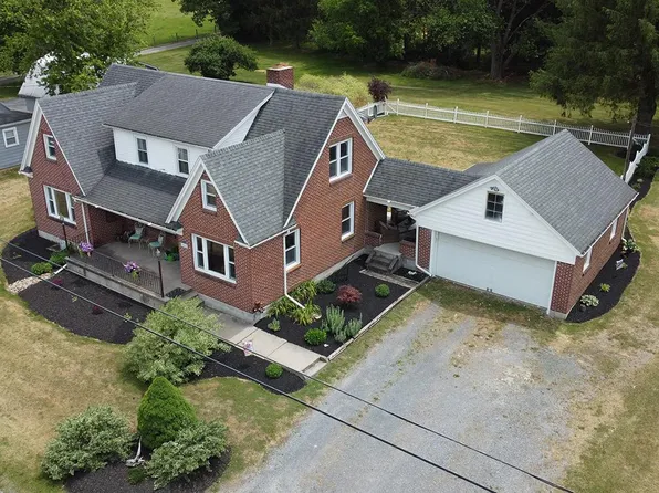 3868 Penns Valley Rd, Spring Mills, PA 16875