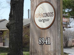 8941 Miami St APT 10, Omaha, NE 68134