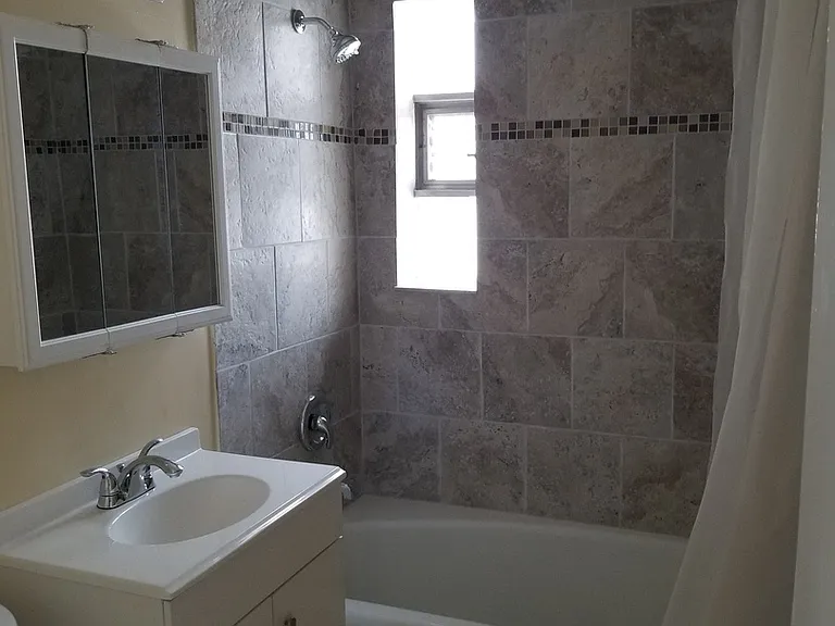 6921-6925 W Pershing St — Photo 5