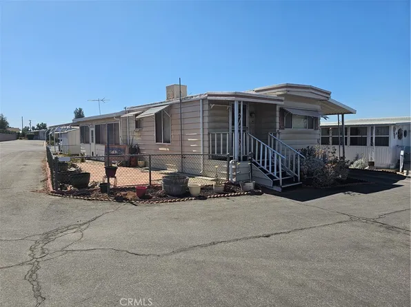 1001 S 3rd St #15, Calimesa, CA 92320