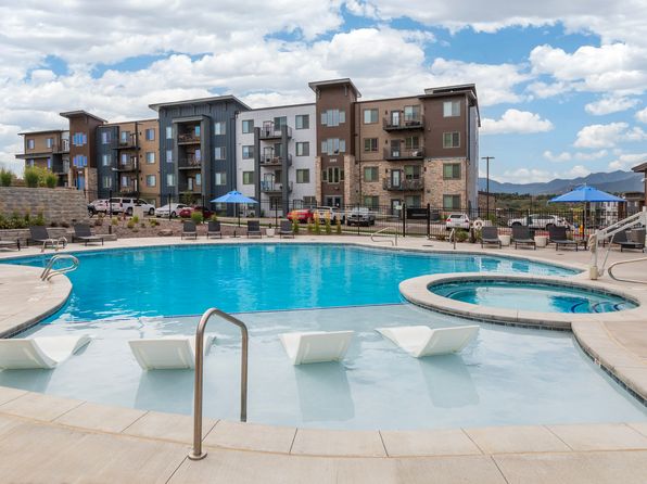 975 Pettit Lake Hts #3-406