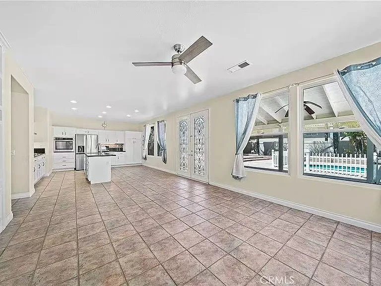 39647 Dartanian Pl — Photo 36