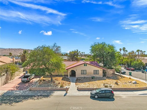 27040 Ventura Dr, Cathedral City, CA 92234