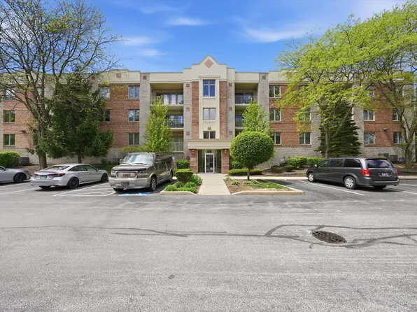 7841 W 157th St Unit 305, Orland Park, IL 60462