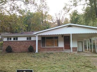 1251 Pebble Ln, Arnold, MO 63010