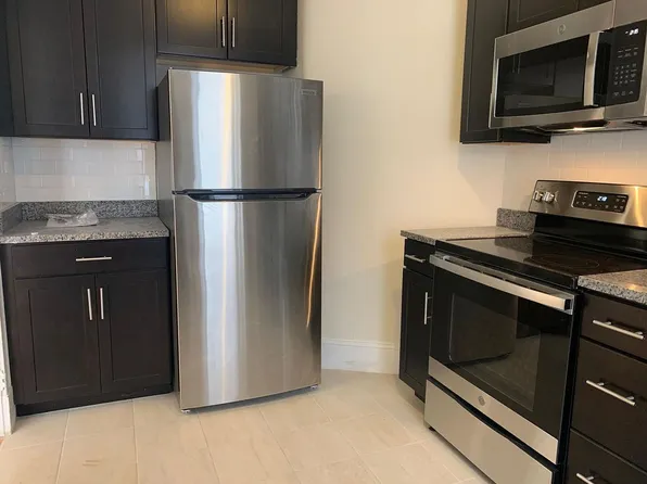 279 Saint Paul St #22, Brookline, MA 02446
