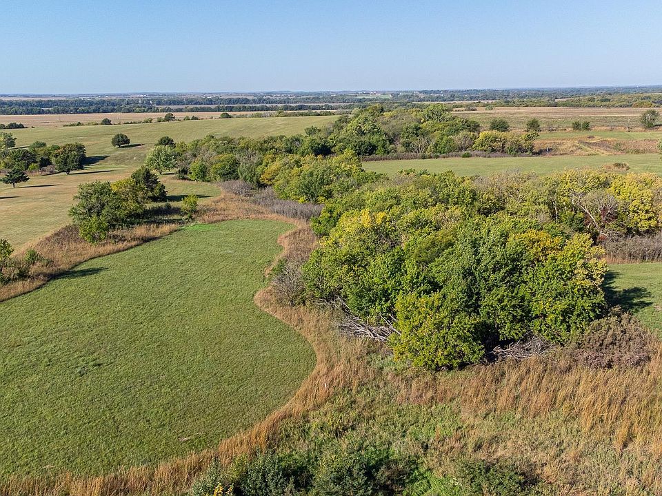 31st image of 1557 Quail Rd