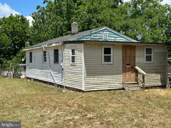 502 Dighton Ave, Snow Hill, MD 21863