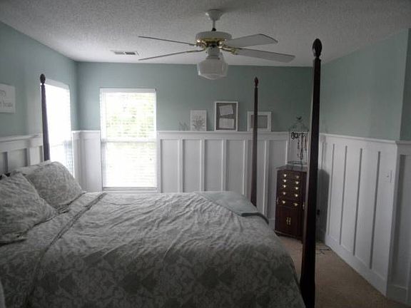 2nd image of 102 Saddlemount Ln