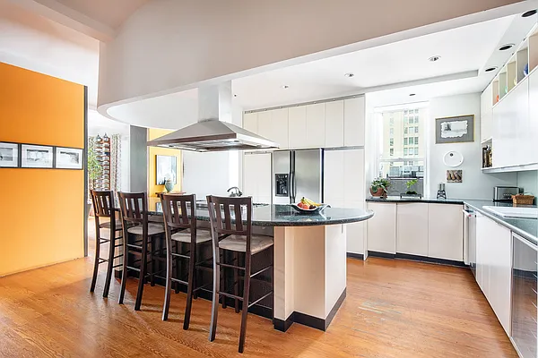 Rented by Compass | media 4