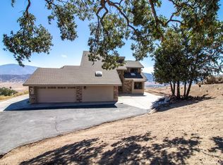 24930 Paramount Dr, Tehachapi, CA 93561
