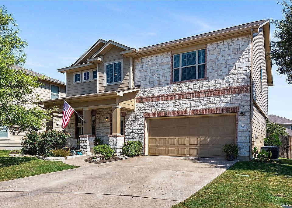 1st image of 372 Quarry Ln