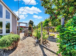12109 Henno Rd, Glen Ellen, CA 95442