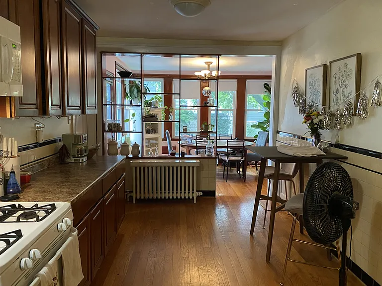 131 Thorndike St #1 — Photo 15