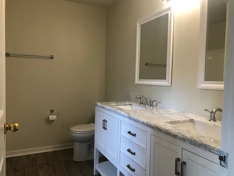 8038 SW 67th Rd — Photo 12
