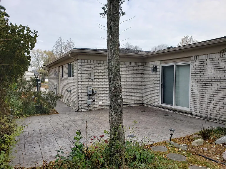 5043 Blair Dr — Photo 3