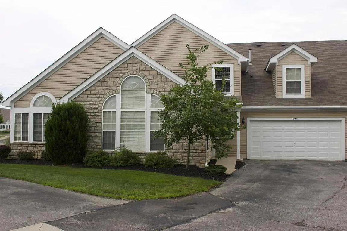 5238 Bridwell Ln photo 1