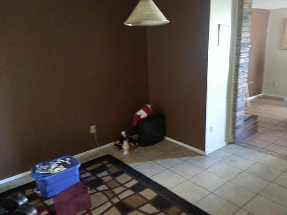 4th image of 6809 Wentworth Dr