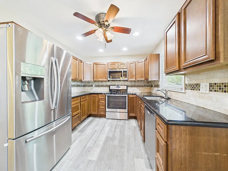4321 N Lister Ave — Photo 5