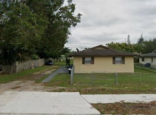 3807 & 3809 7th St E, Bradenton, FL 34208