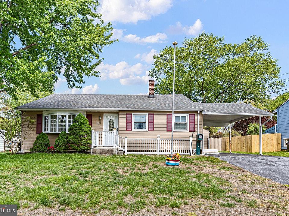 1st image of 12 Granville Ln