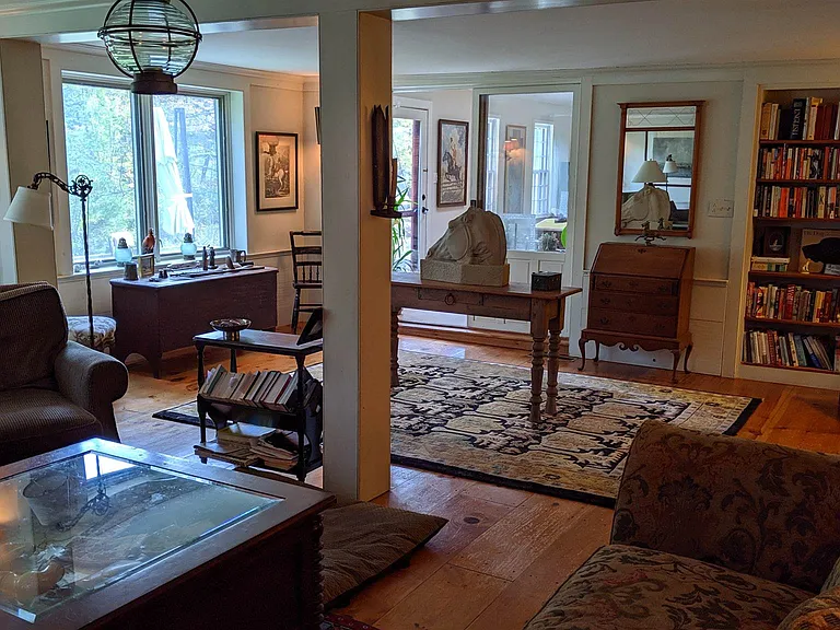 266 N Haverhill Rd — Photo 18