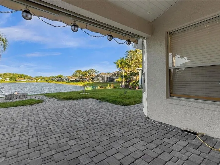 13131 Luxbury Loop — Photo 31