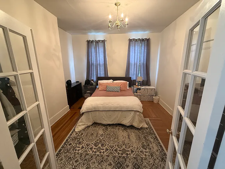 5806 Walnut St #1 — Photo 2
