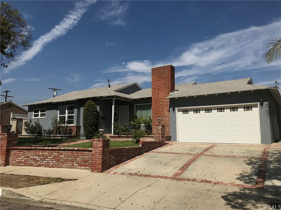1st image of 7928 Bonfield Ave