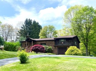 358 Crisswell Rd, Butler, PA 16002