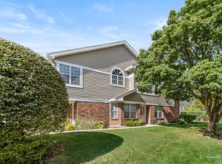 522 W Happfield Dr #13-A, Arlington Heights, IL 60004