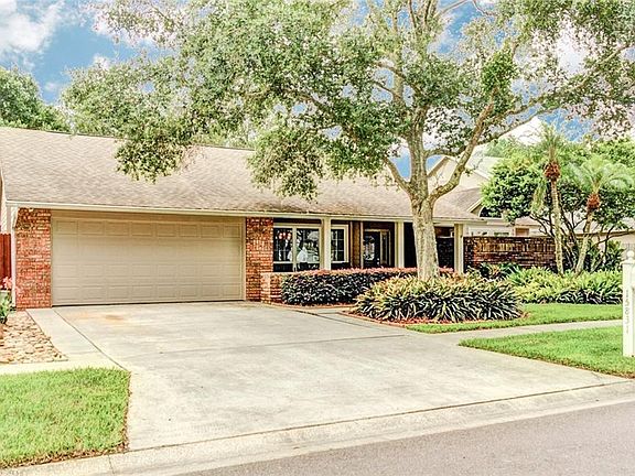 2nd image of 15831 Glenarn Dr