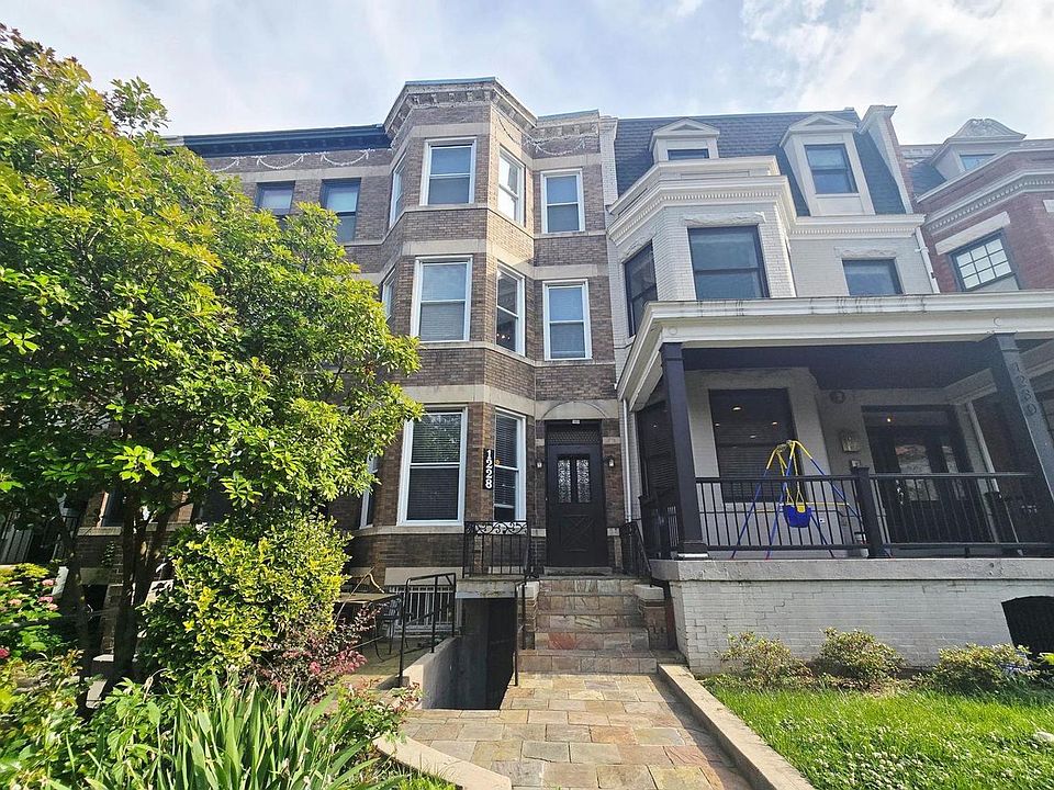 1st image of 1228 Fairmont St NW