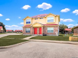 6342 Queens Castle Dr, San Antonio, TX 78218