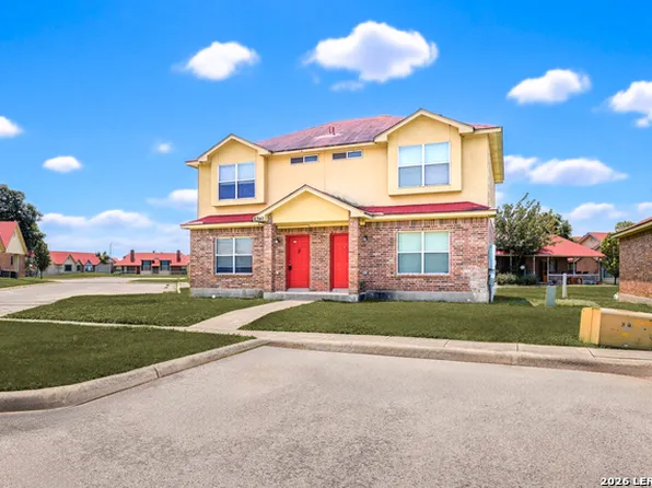 6342 Queens Castle Dr, San Antonio, TX